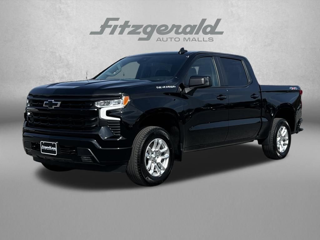 Used 2026 Chevrolet Silverado 1500 RST AWD/4WD image 2