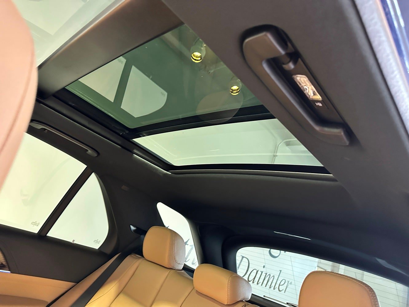 Certified 2024 Mercedes-Benz GLE 350 4MATIC image 35