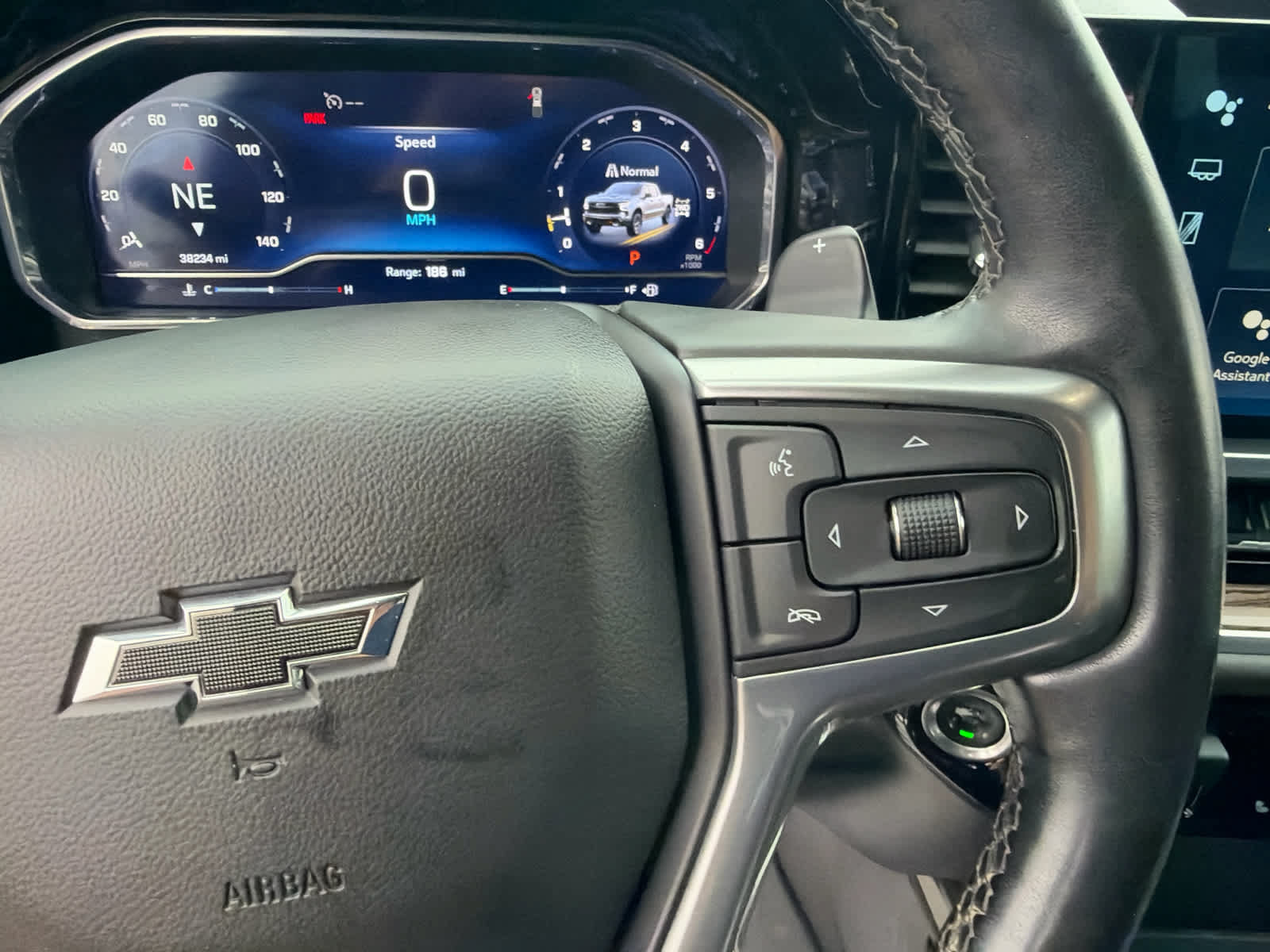 Certified 2024 Chevrolet Silverado 1500 LT Trail Boss w/ Convenience Package II AWD/4WD image 17