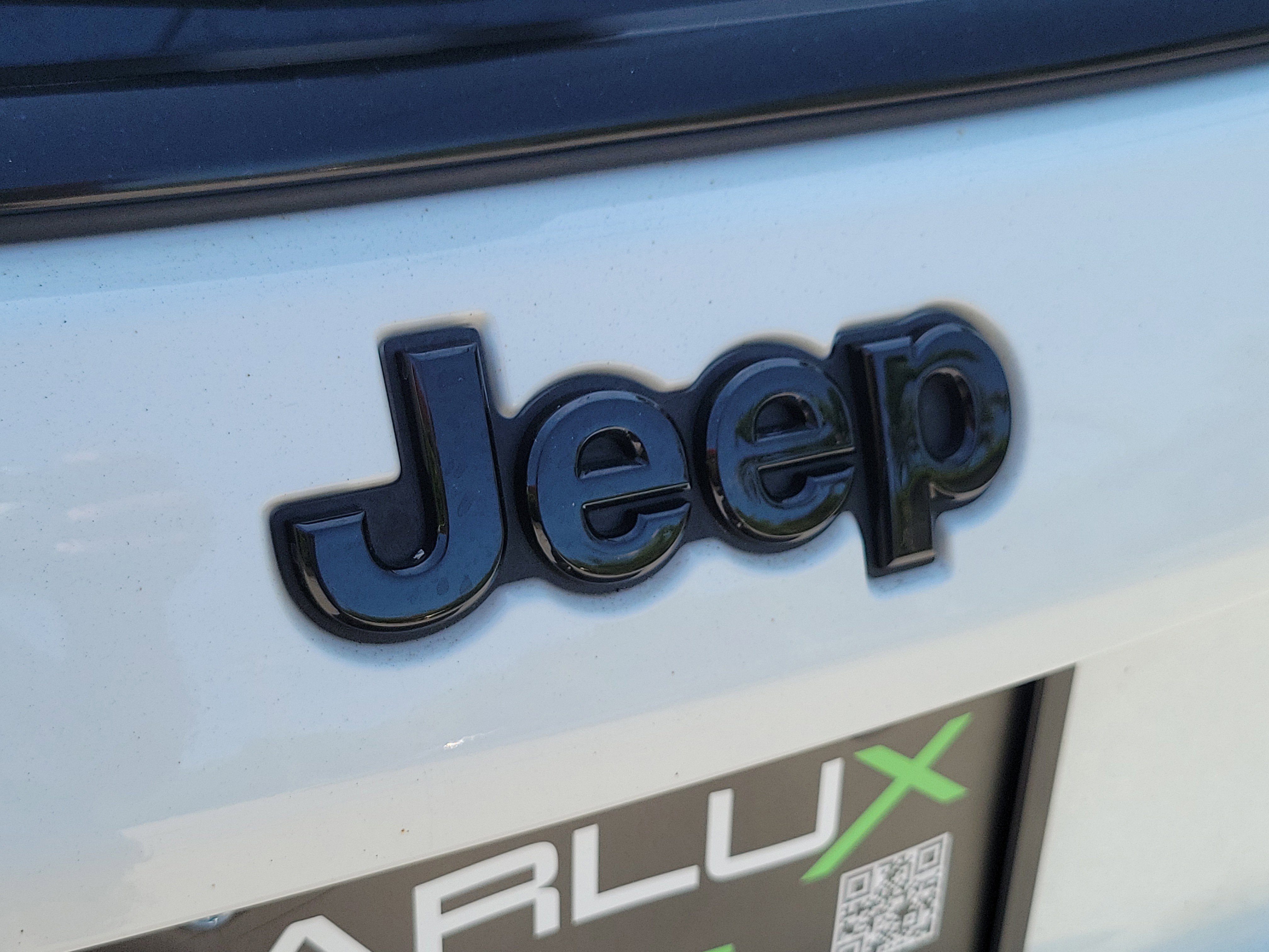 Used 2021 Jeep Compass Latitude w/ Sun and Sound Group image 8