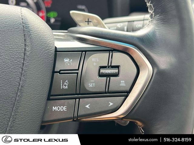 Used 2023 Lexus LX 600 4WD w/ Accessory Package (Z1) image 28