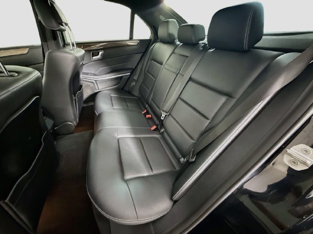 Used 2016 Mercedes-Benz E 350 Sedan image 23