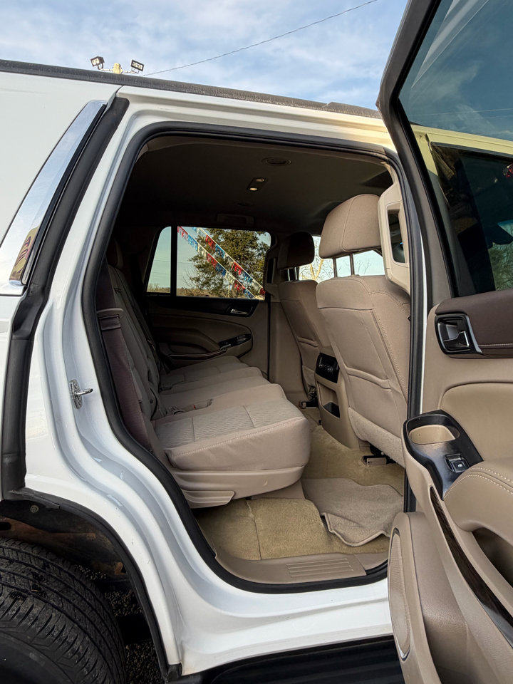 Used 2017 GMC Yukon SLE image 15