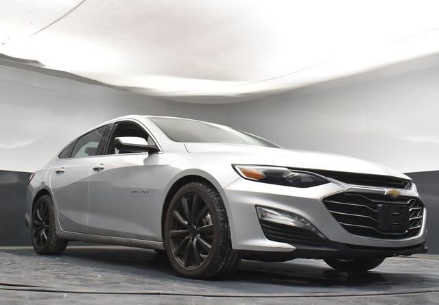 Used 2022 Chevrolet Malibu LT FWD image 32