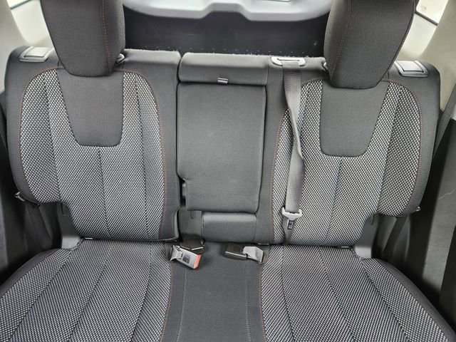 Used 2017 GMC Terrain SLE image 17