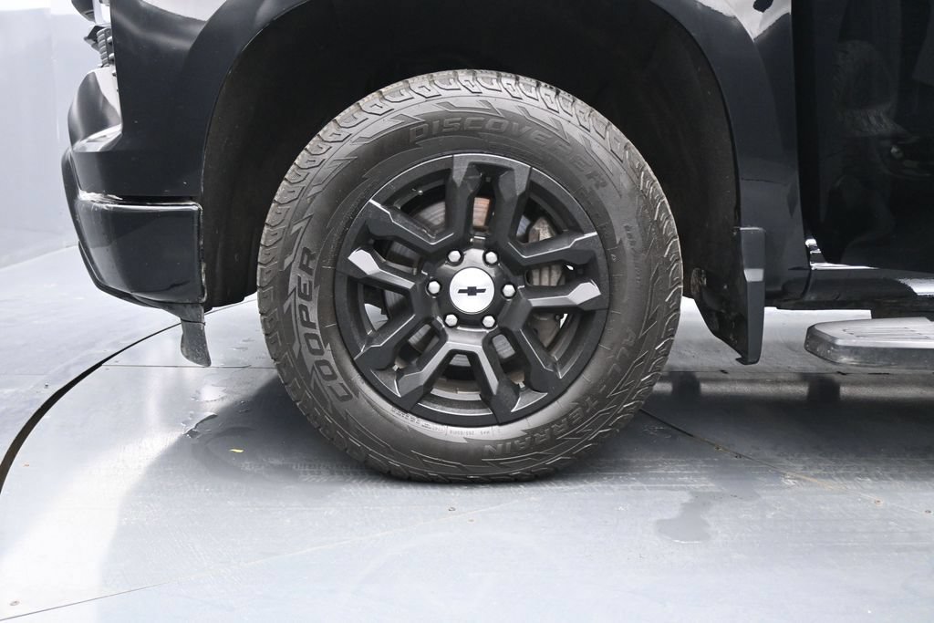 Used 2022 Chevrolet Silverado 1500 RST w/ Z71 Off-Road Package AWD/4WD image 24