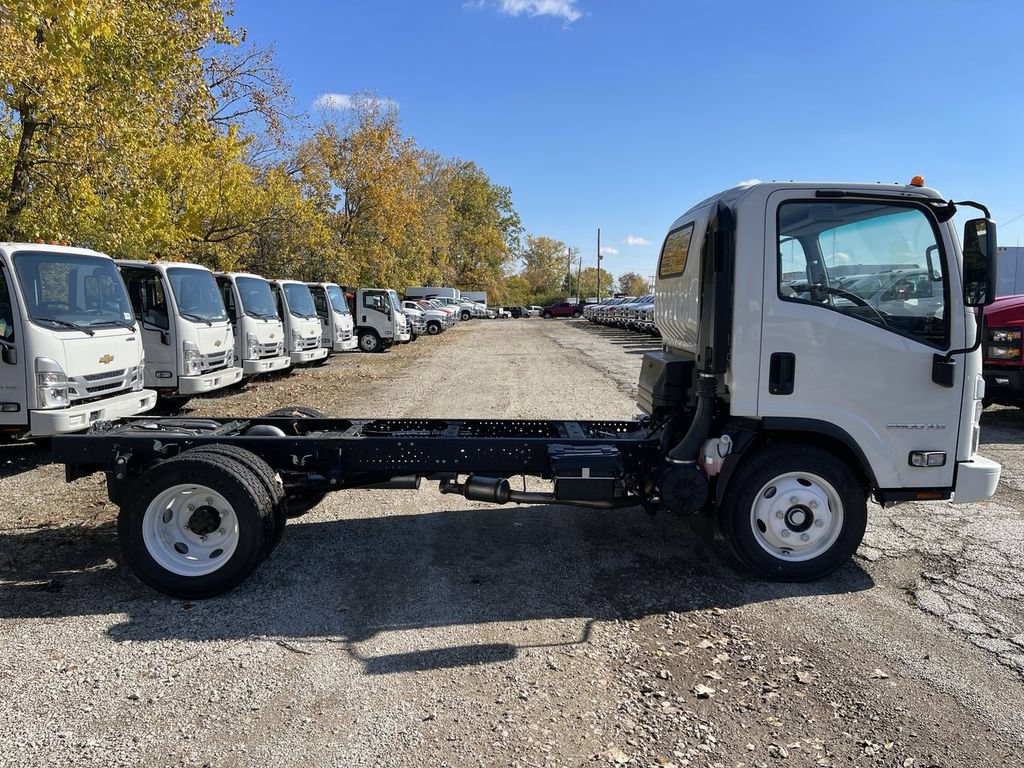 New 2024 Chevrolet Low Cab Forward 5500XG RWD image 6