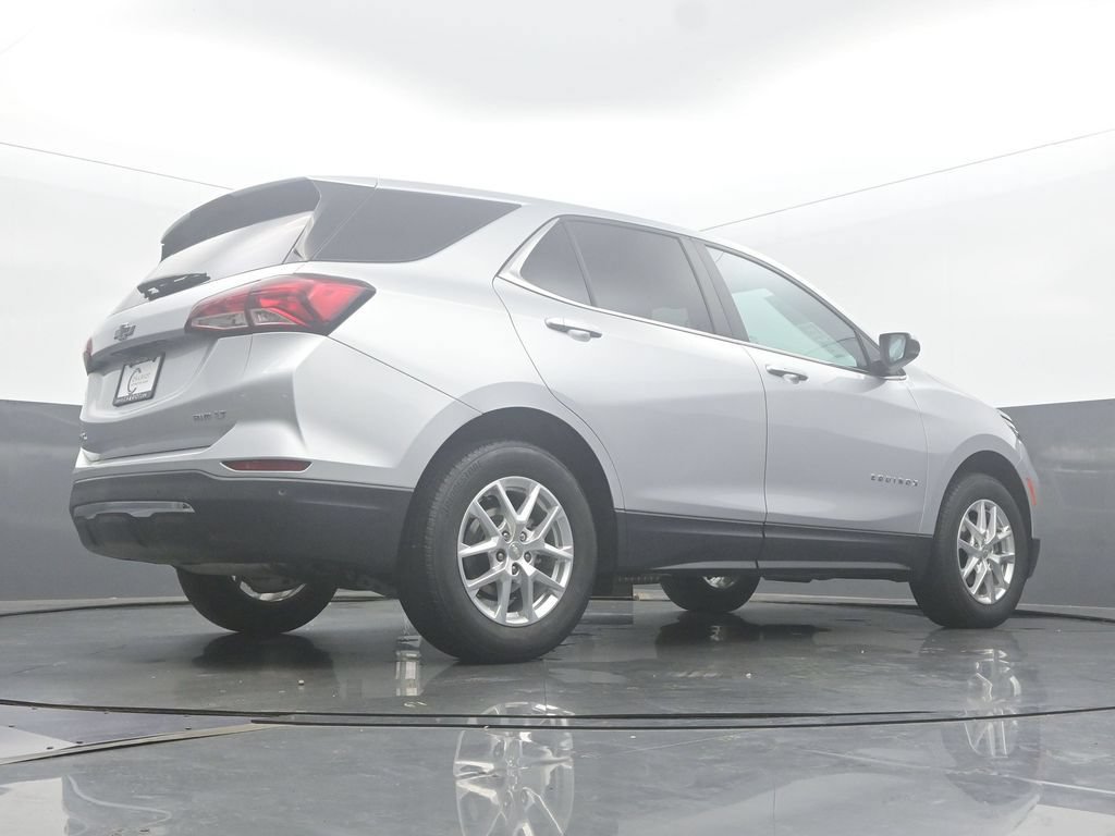 Used 2022 Chevrolet Equinox LT AWD/4WD image 49