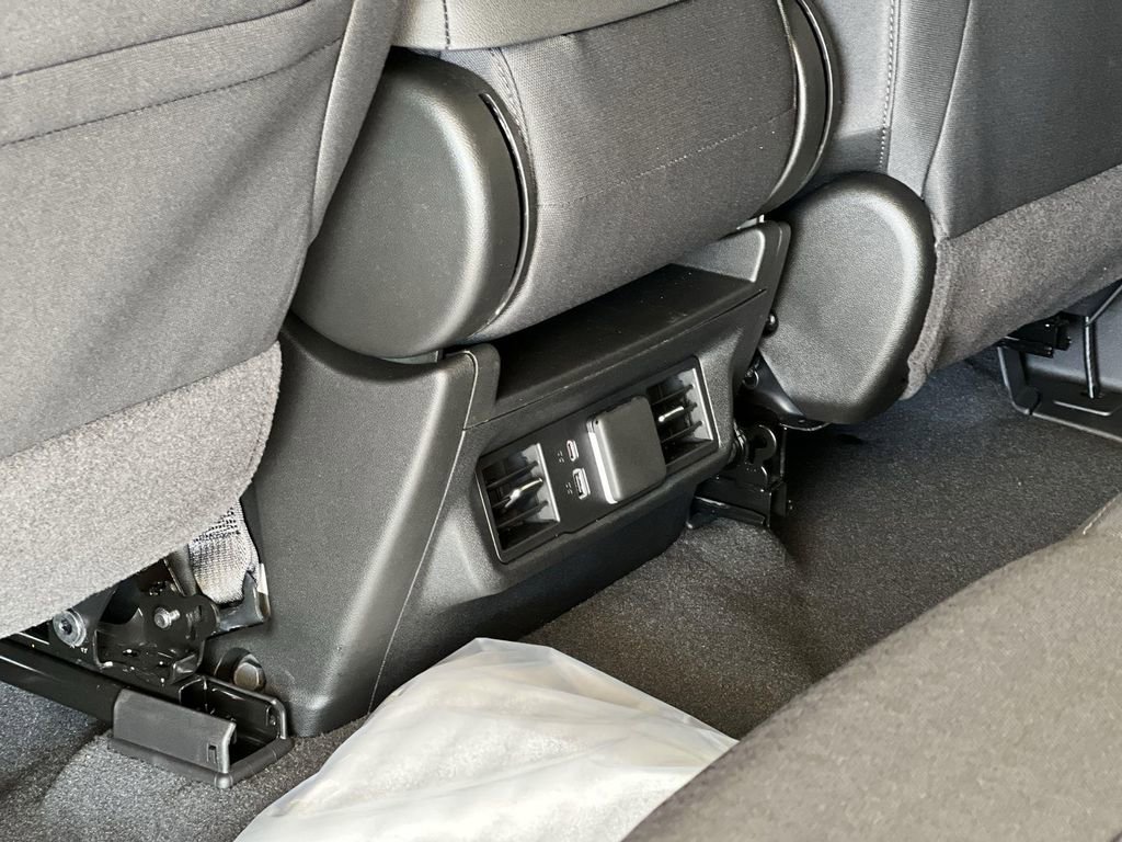 New 2026 GMC Sierra 1500 Elevation image 27