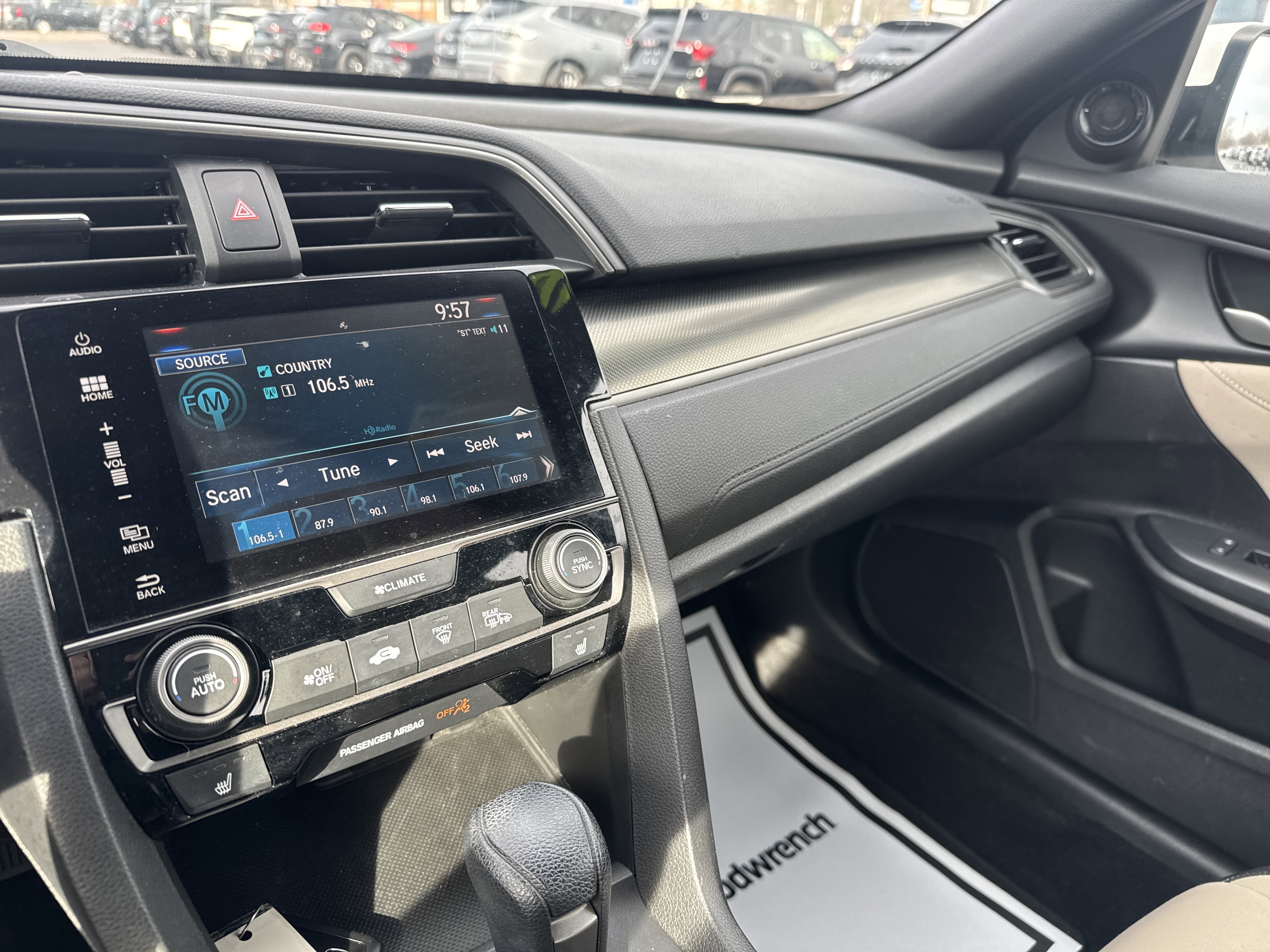 Used 2018 Honda Civic EX image 23