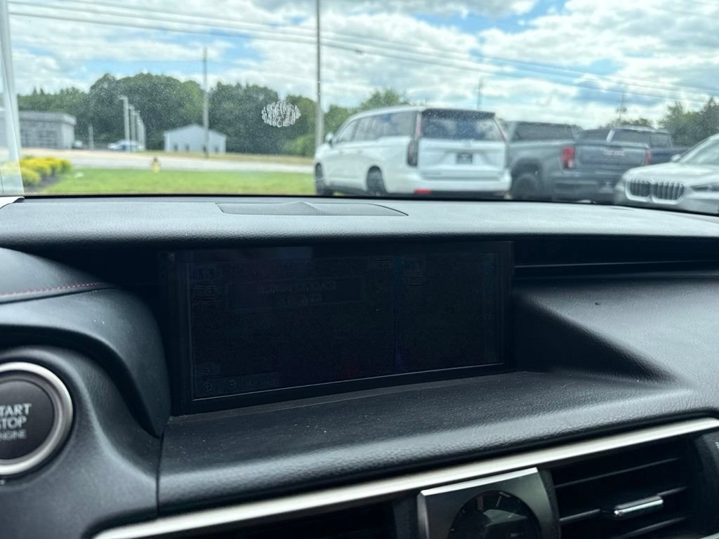 Used 2018 Lexus IS 350 AWD image 15