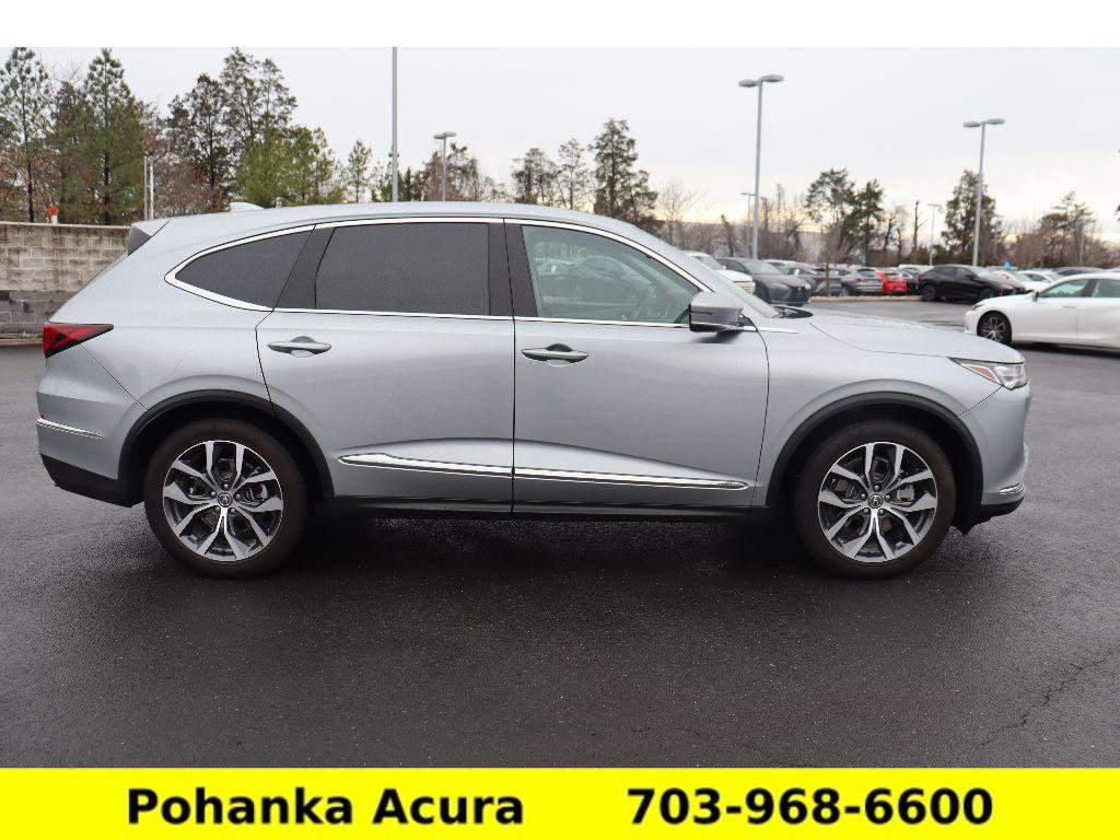 Used 2023 Acura MDX SH-AWD w/ Technology Package image 8
