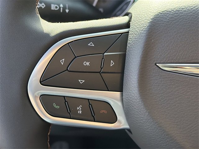 New 2026 Chrysler Pacifica Pinnacle image 24