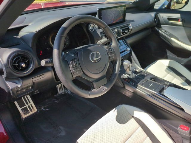 Used 2025 Lexus IS 500 image 13