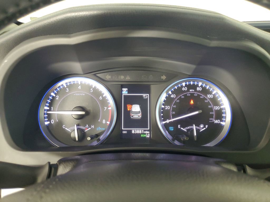 Used 2019 Toyota Highlander XLE image 27