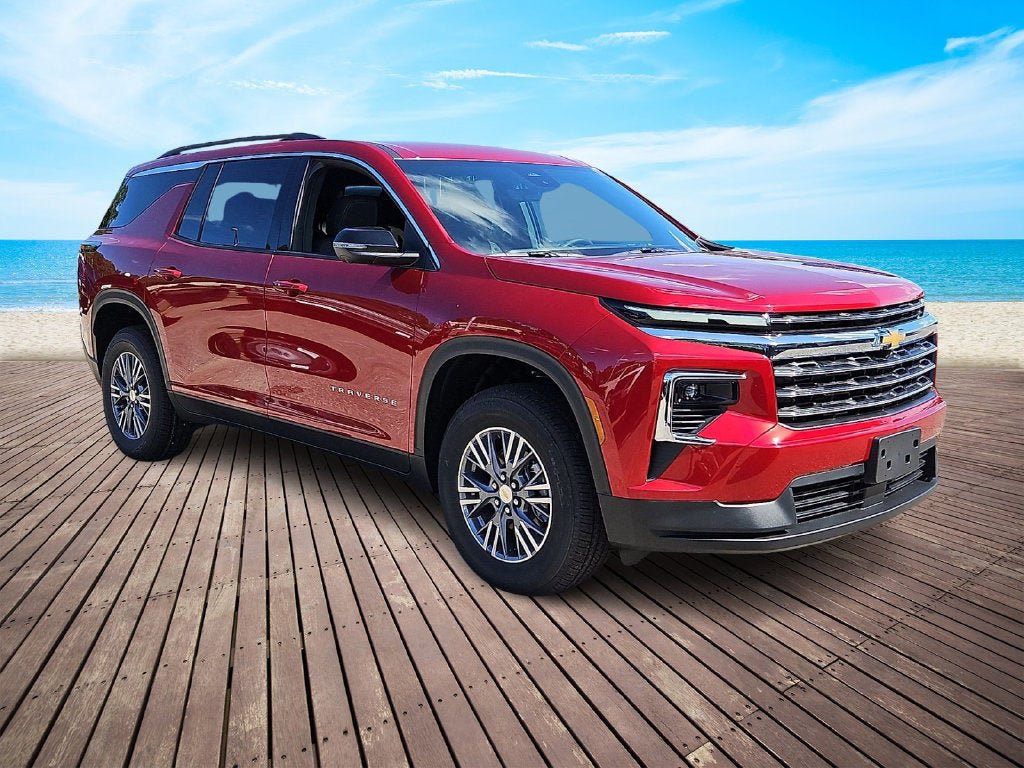New 2027 Chevrolet Traverse LT w/ Driver Confidence Package FWD image 2