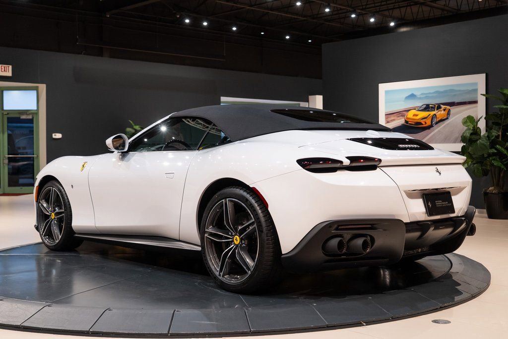 Used 2025 Ferrari Roma Spider image 45