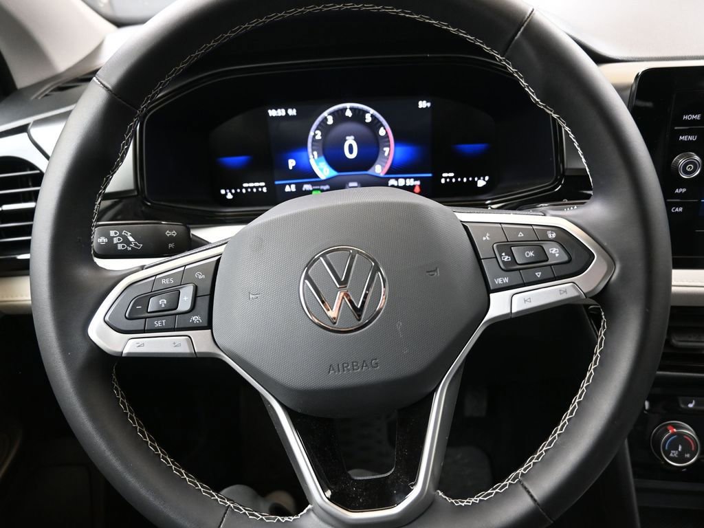 Used 2025 Volkswagen Taos S image 26