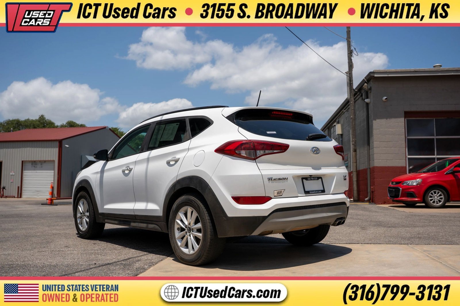 Used 2017 Hyundai Tucson Night w/ Cargo Package AWD/4WD image 4