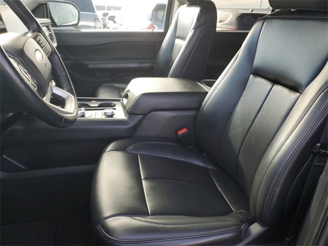 Used 2024 Ford Expedition Max XLT image 27