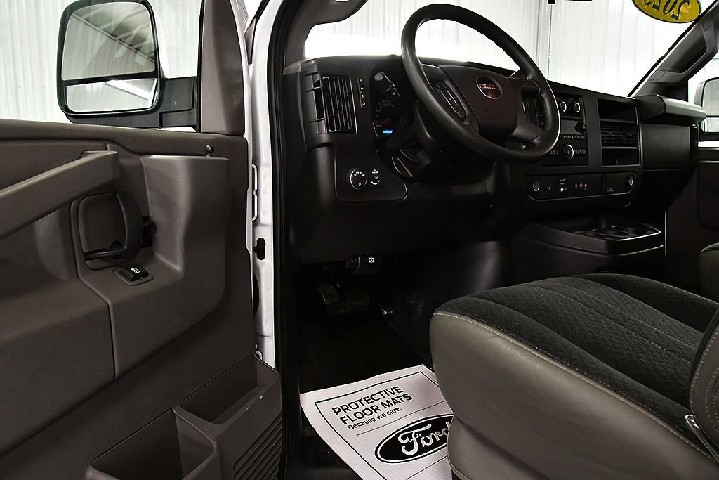 Used 2025 GMC Savana 2500 w/ Driver Convenience Package RWD image 13