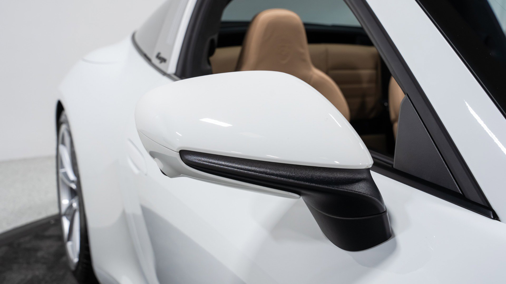 Used 2024 Porsche 911 Targa 4 GTS image 23