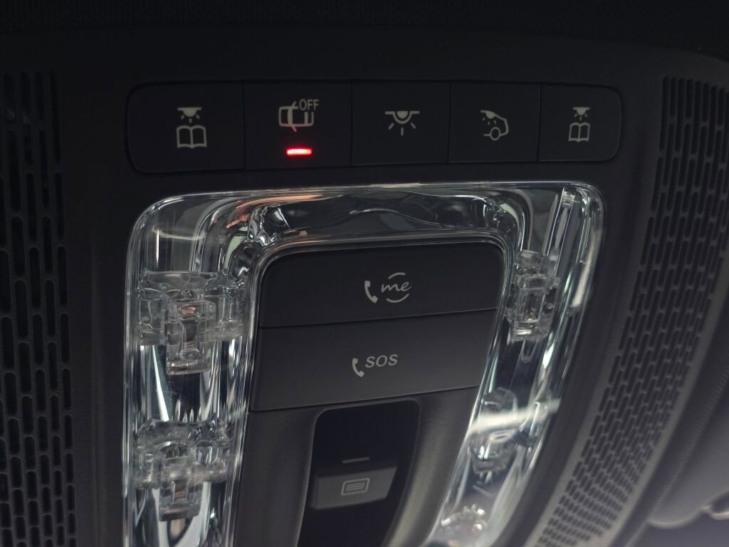 Used 2022 Mercedes-Benz GLB 35 AMG 4MATIC image 51