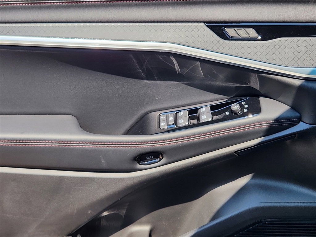 New 2025 Jeep Wagoneer S Limited image 15