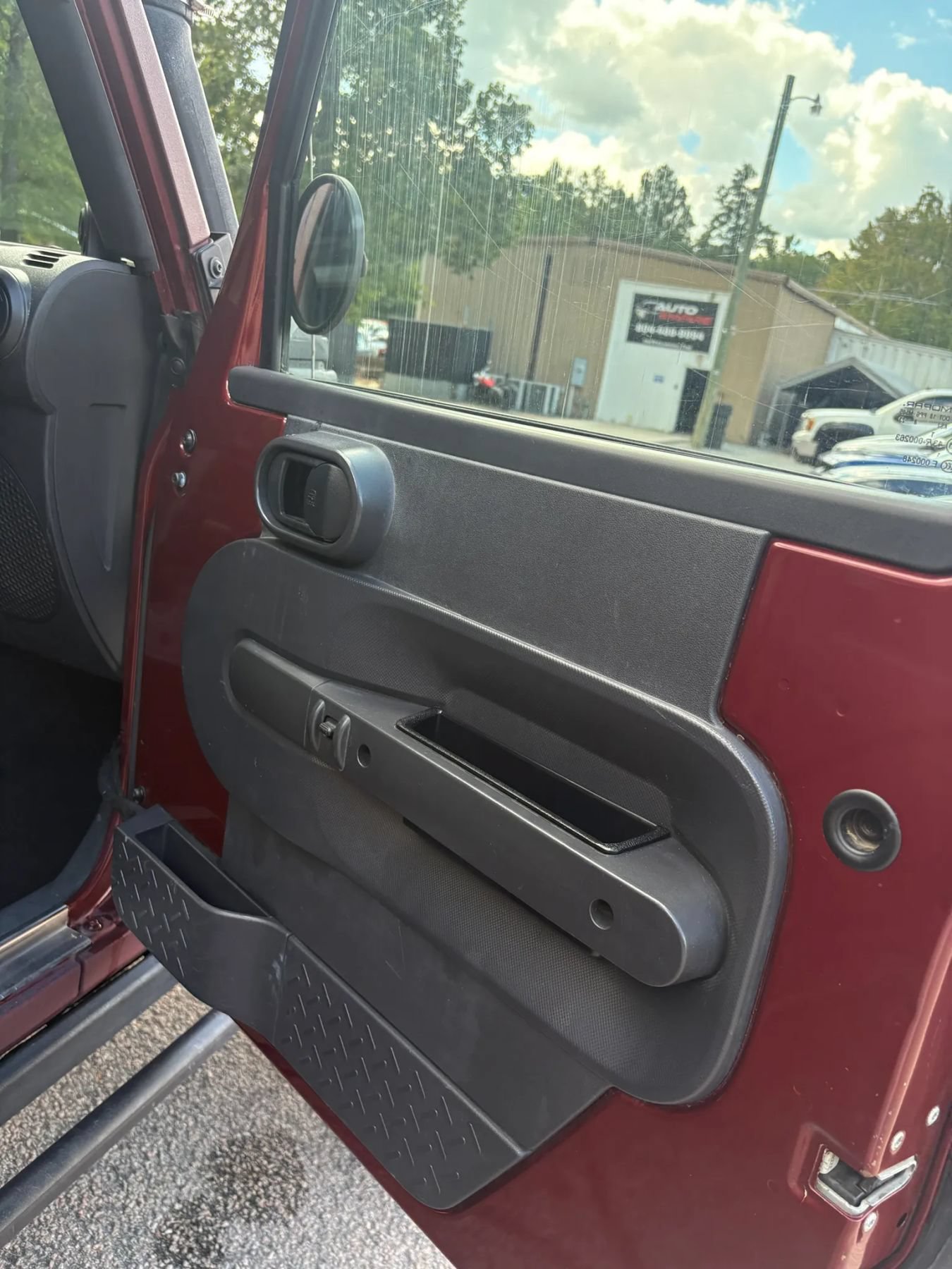 Used 2008 Jeep Wrangler Unlimited Rubicon w/ PWR Convenience Group AWD/4WD image 31