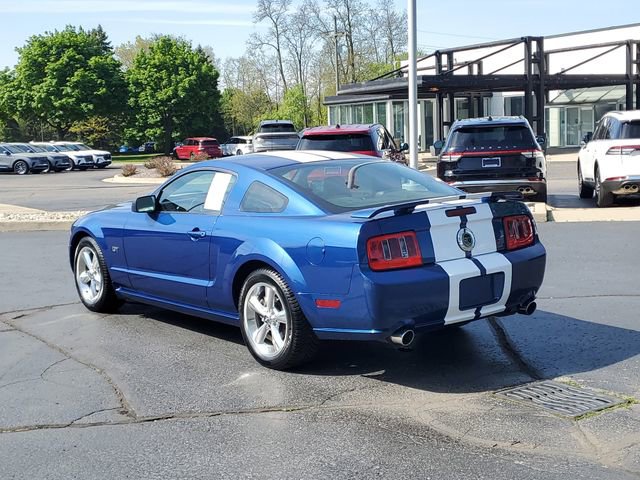 Used 2007 Ford Mustang GT RWD image 3