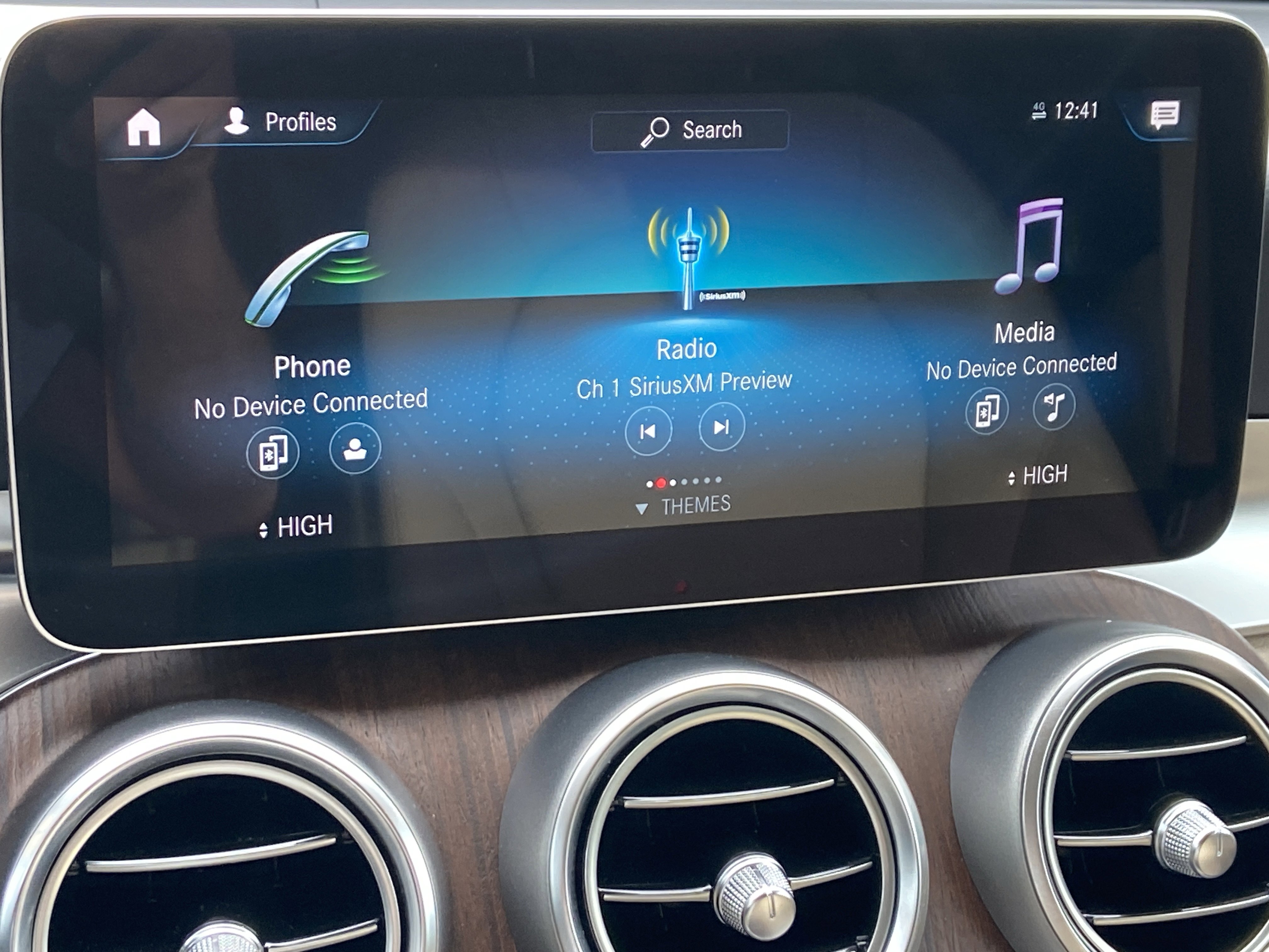 Used 2020 Mercedes-Benz GLC 300 4MATIC image 32