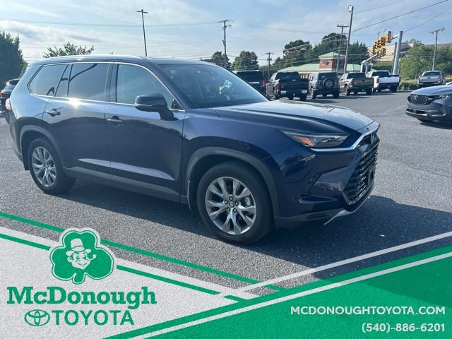 Used 2025 Toyota Grand Highlander AWD image 7