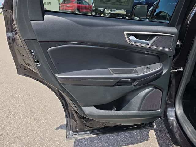 Used 2023 Ford Edge SEL AWD/4WD image 14