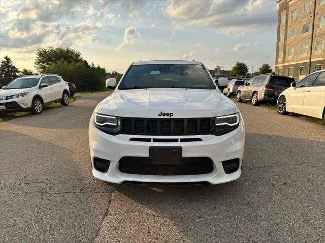 Used 2018 Jeep Grand Cherokee SRT w/ Trailer Tow Group IV AWD/4WD image 91