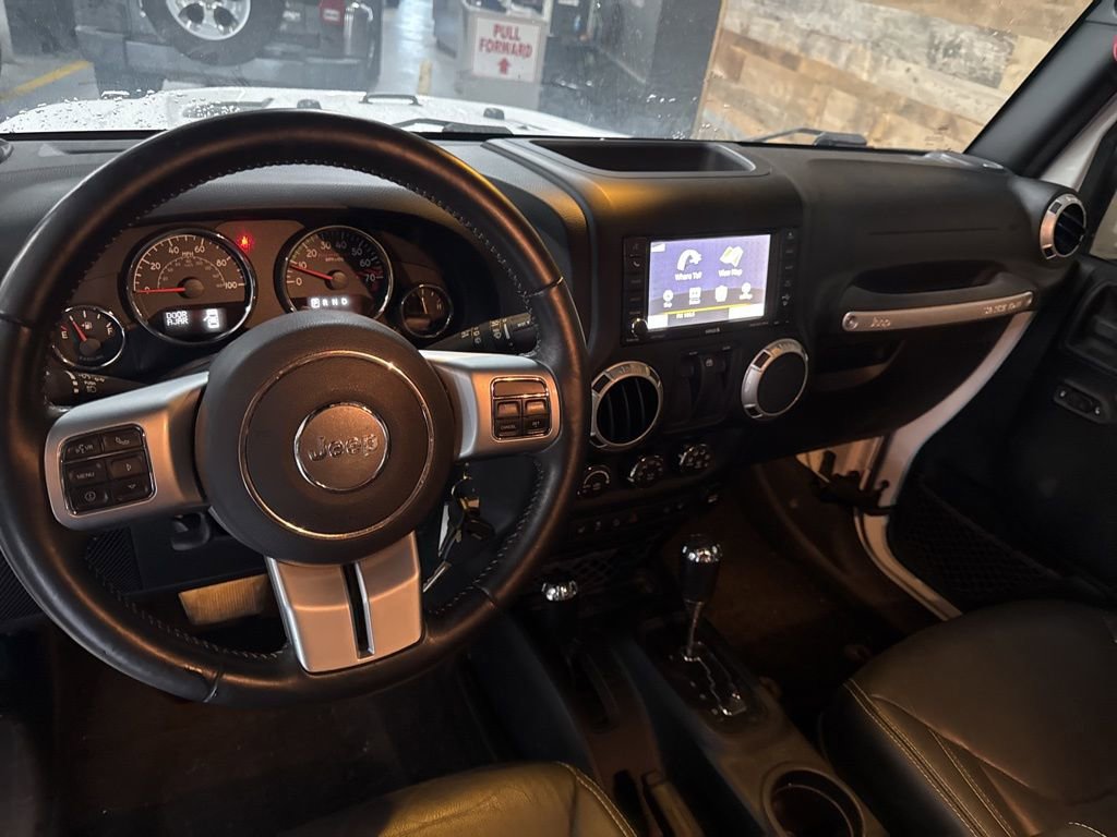 Used 2017 Jeep Wrangler Rubicon image 10