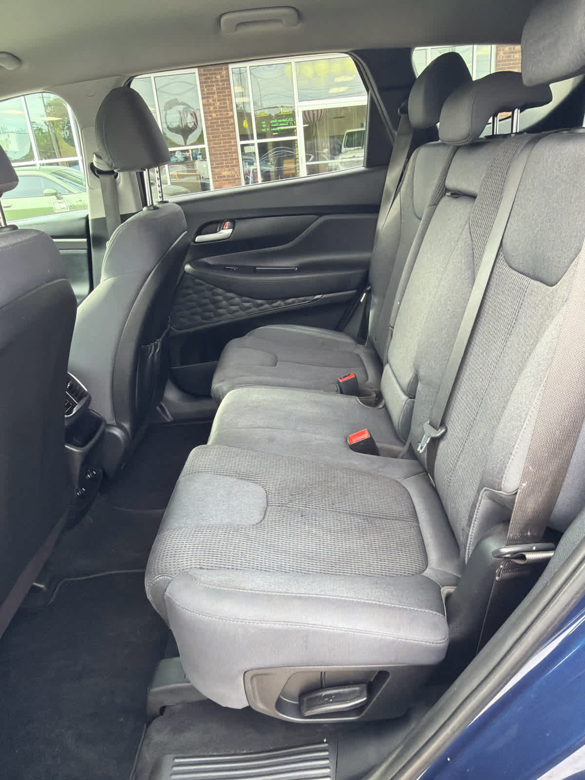 Used 2020 Hyundai Santa Fe SE AWD/4WD image 11