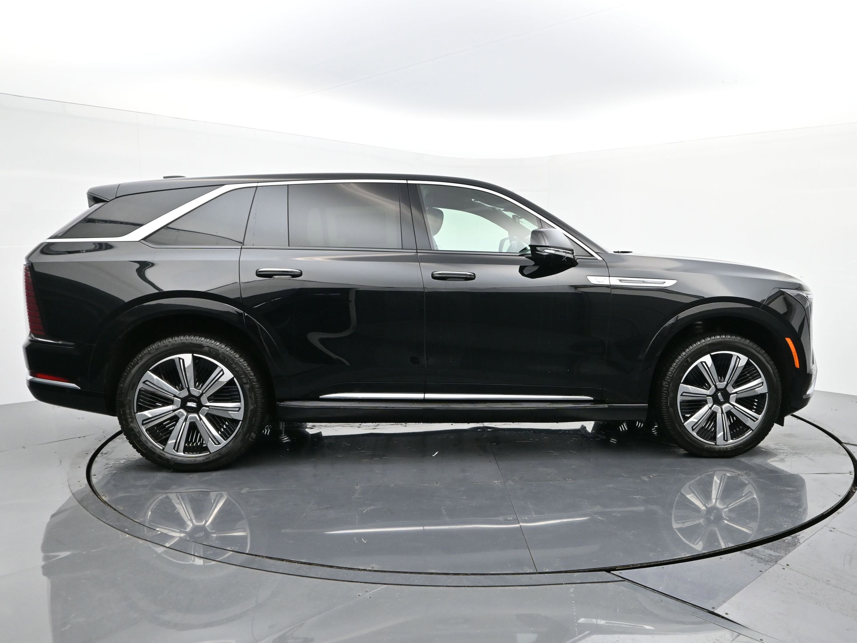 New 2025 Cadillac Escalade IQ Luxury 2 image 6