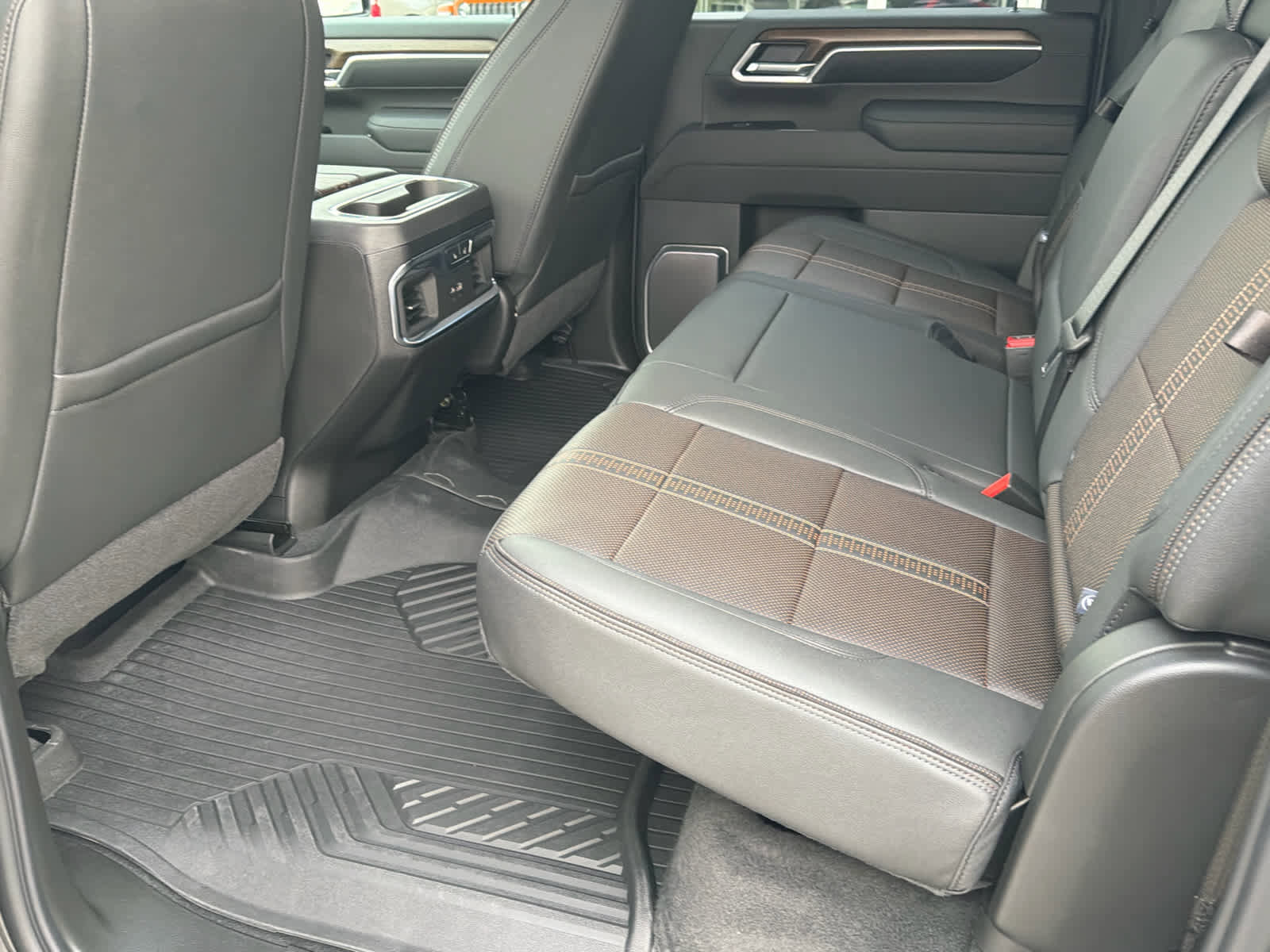 New 2026 Chevrolet Silverado 2500 High Country w/ High Country Premium Package image 27