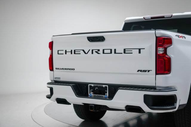 Used 2024 Chevrolet Silverado 1500 RST w/ Redline Edition AWD/4WD image 22