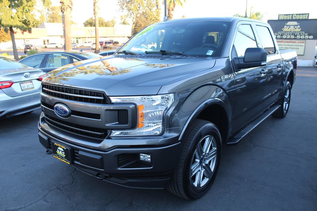 Used 2018 Ford F150 XLT w/ Equipment Group 302A Luxury AWD/4WD image 4