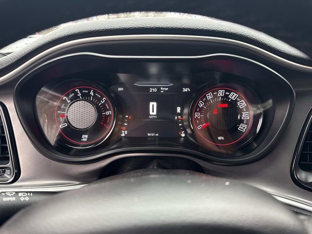 Used 2022 Dodge Challenger SXT w/ Blacktop Package image 31