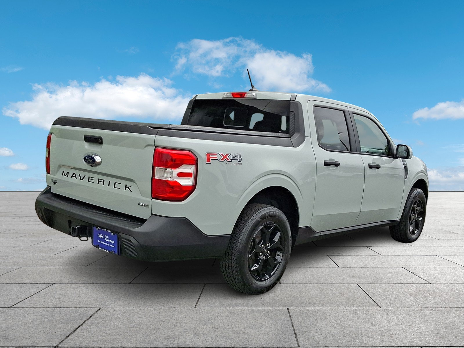 Certified 2022 Ford Maverick XLT w/ Equipment Group 300A Standard AWD/4WD image 6