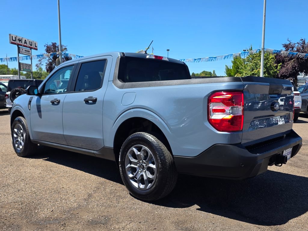 Used 2025 Ford Maverick XLT w/ XLT Luxury Package FWD image 2