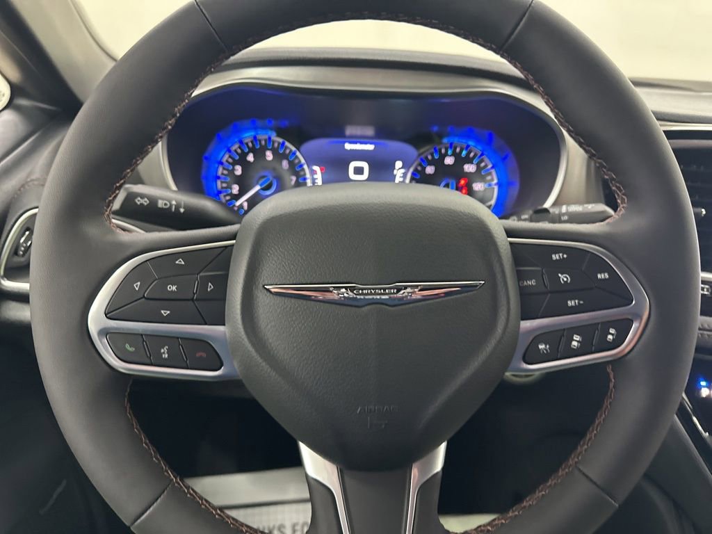 New 2026 Chrysler Pacifica Pinnacle image 30