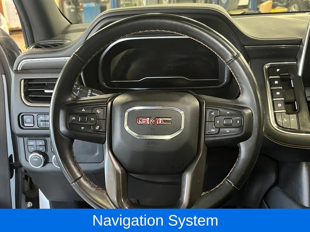 Used 2023 GMC Yukon AT4 w/ Technology Package AWD/4WD image 18