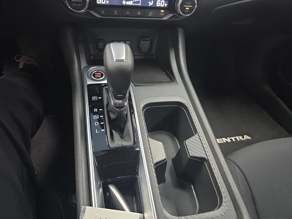 Used 2025 Nissan Sentra SV w/ All-Weather Package FWD image 25
