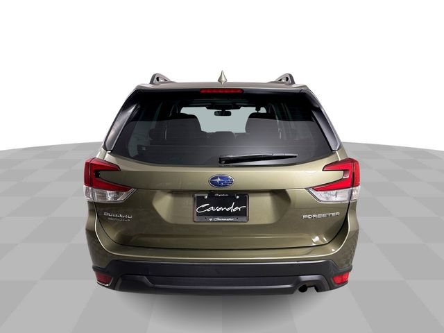 Used 2023 Subaru Forester Premium image 7
