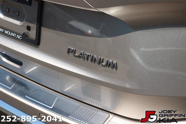 Used 2025 Nissan Rogue Platinum w/ Platinum Premium Package FWD image 10