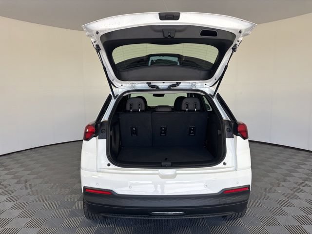 New 2027 Chevrolet Bolt RS FWD image 23