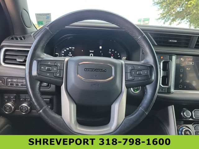 Used 2022 GMC Yukon Denali w/ Denali Ultimate Package AWD/4WD image 11